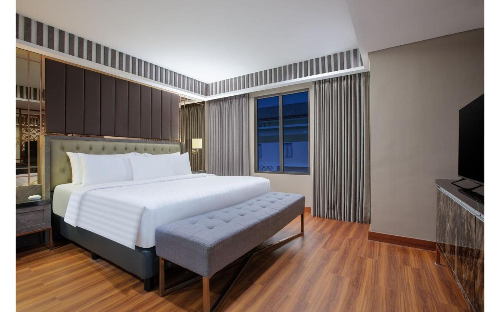 The Alana Hotel & Conference Center Malioboro Yogyakarta By Aston Exterior foto