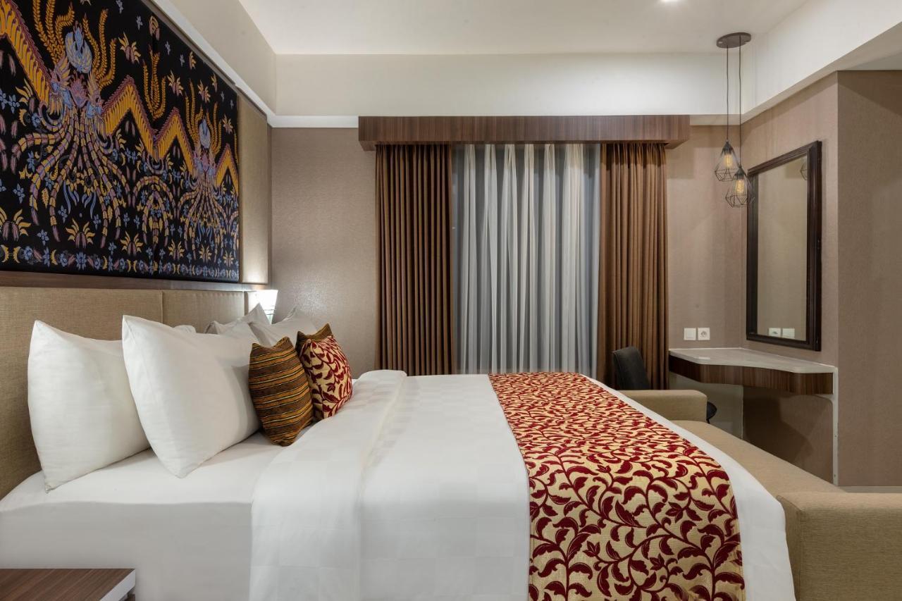 The Alana Hotel & Conference Center Malioboro Yogyakarta By Aston Exterior foto