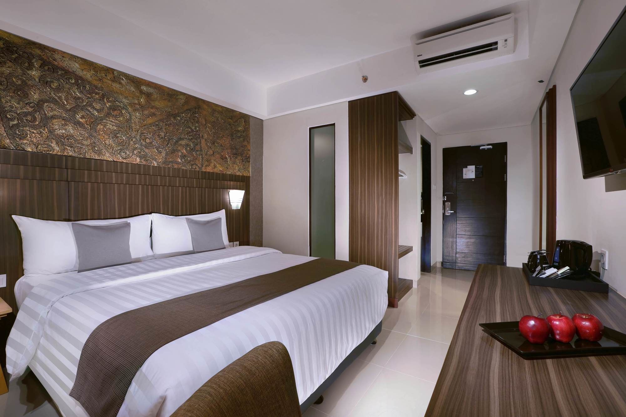 The Alana Hotel & Conference Center Malioboro Yogyakarta By Aston Exterior foto